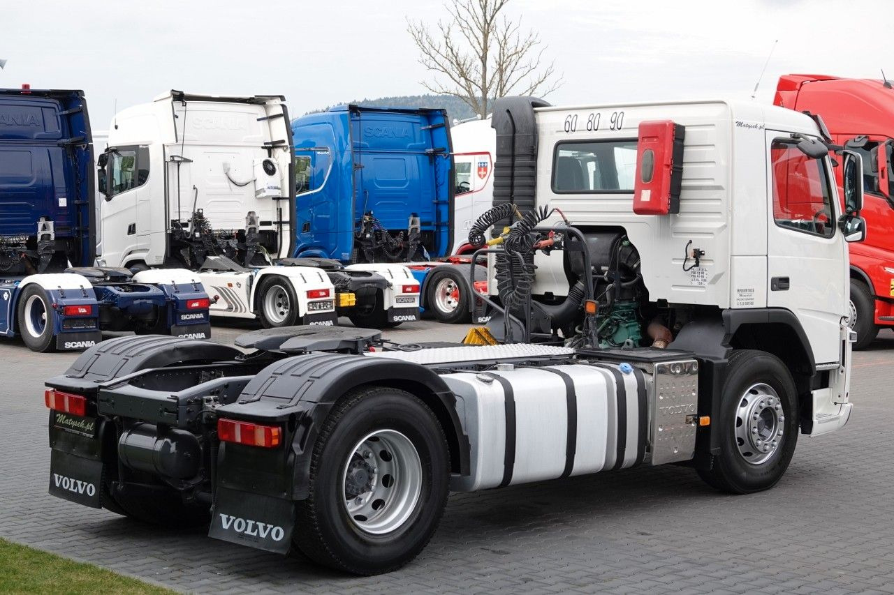 Volvo FM 380 / PEŁNY ADR / MAŁY PRZEBIEG / SPROWADZONY - Cabeza tractora: foto 5 Volvo FM 380 / PEŁNY ADR / MAŁY PRZEBIEG / SPROWADZONY - Cabeza tractora: foto 5
