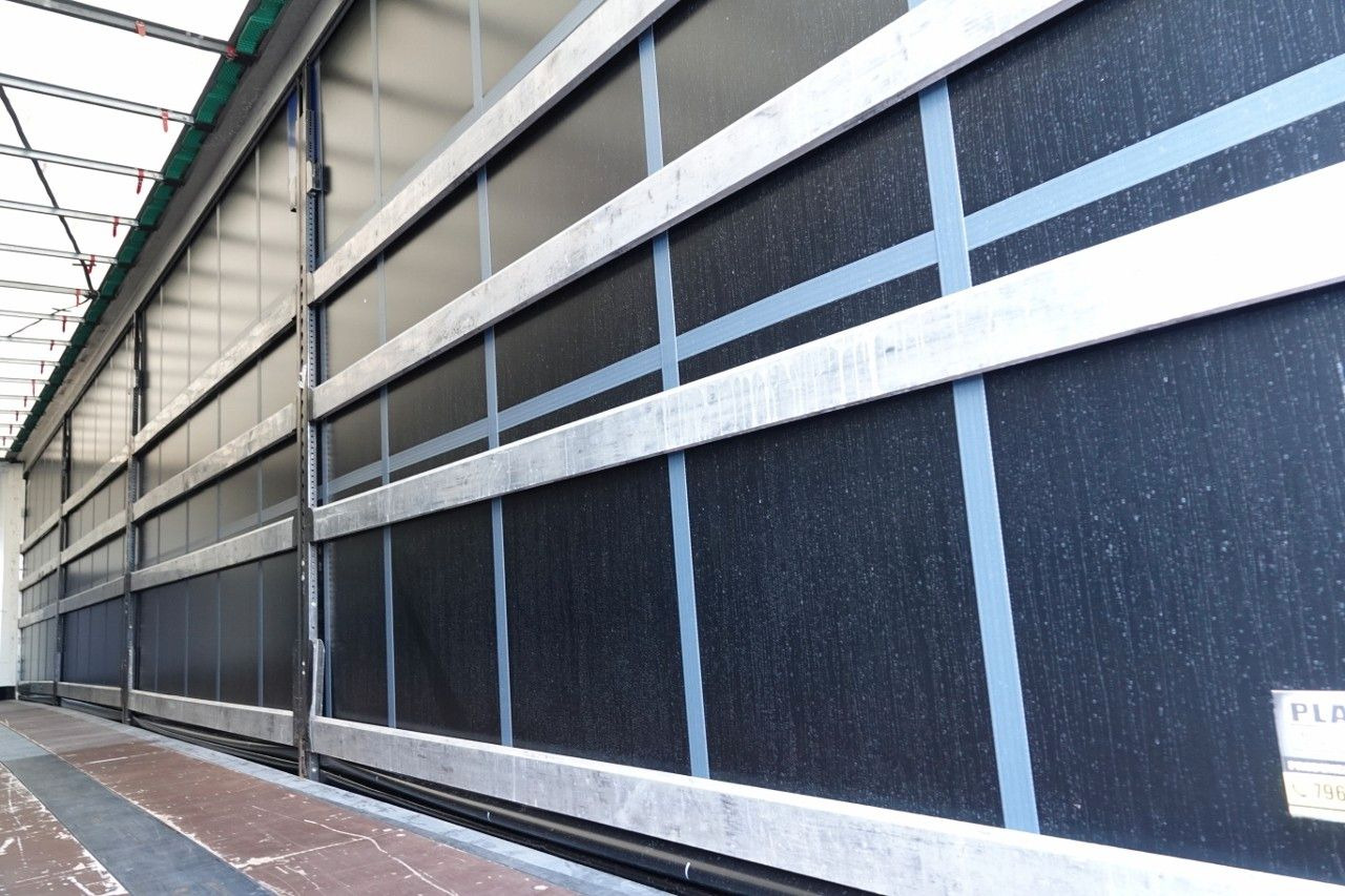 Semirremolque lona Krone FIRANKA STANDARD / OPONY 100 % / DACH PODNOSZONY Krone FIRANKA STANDARD / OPONY 100 % / DACH PODNOSZONY: foto 12 Semirremolque lona Krone FIRANKA STANDARD / OPONY 100 % / DACH PODNOSZONY Krone FIRANKA STANDARD / OPONY 100 % / DACH PODNOSZONY: foto 12