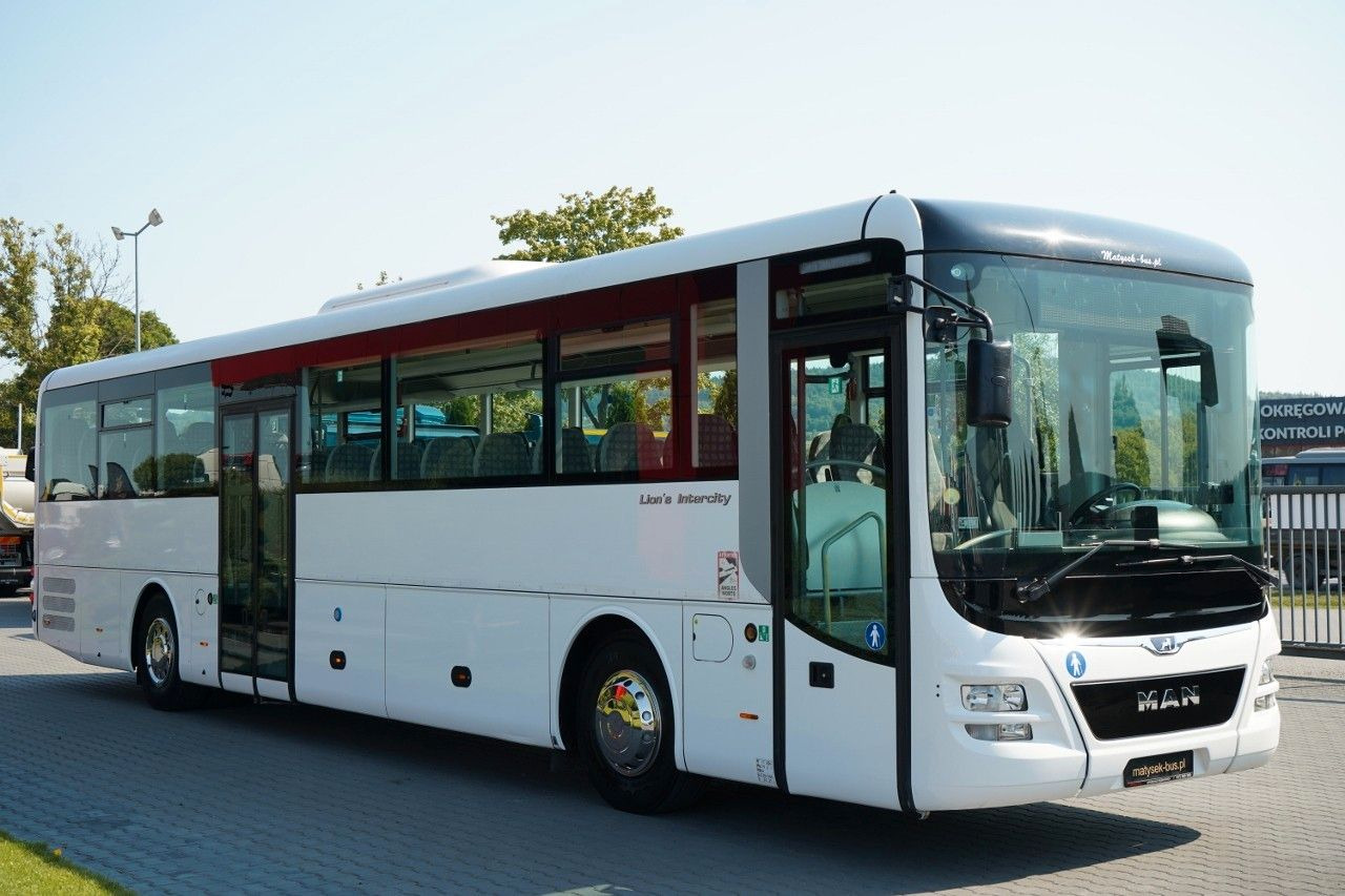 MAN INTERCITY / EURO6 / PRZEBIEG 63000 KM / SPROWADZ - Autobús suburbano: foto 2 MAN INTERCITY / EURO6 / PRZEBIEG 63000 KM / SPROWADZ - Autobús suburbano: foto 2