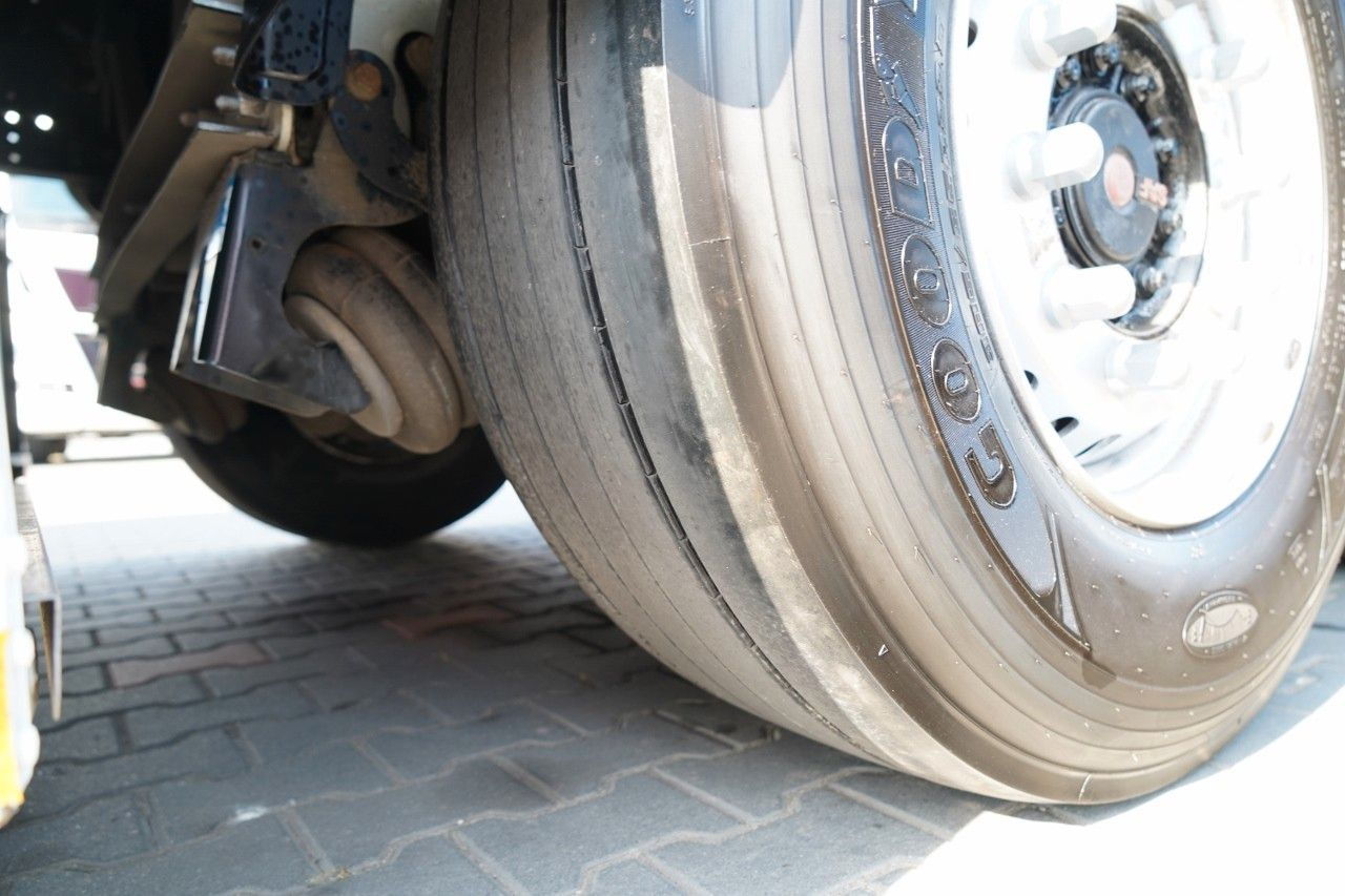 Semirremolque lona Schmitz Cargobull FIRANKA / STANDARD / 2x OŚ PODNOSZONA / WINDA /: foto 16 Semirremolque lona Schmitz Cargobull FIRANKA / STANDARD / 2x OŚ PODNOSZONA / WINDA /: foto 16