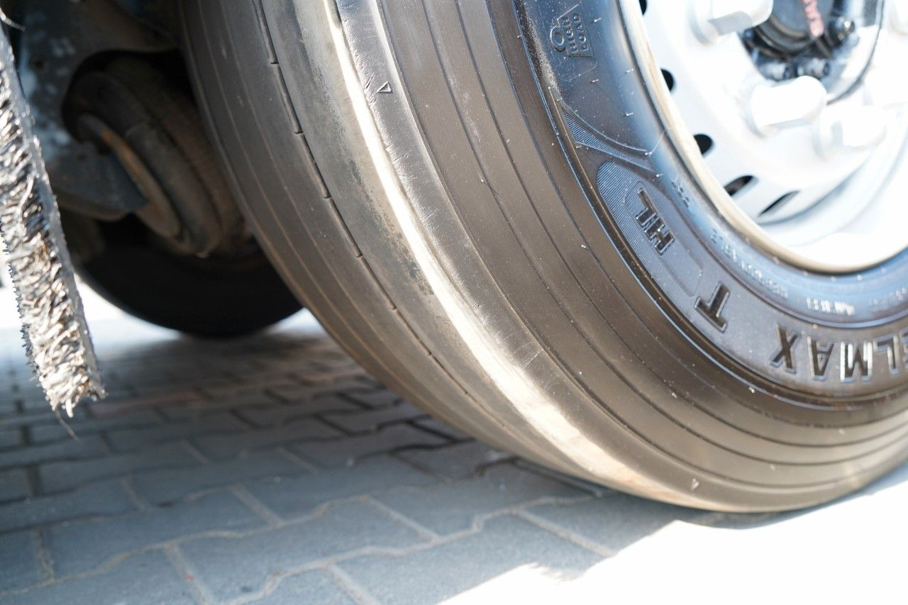 Semirremolque lona Schmitz Cargobull FIRANKA / STANDARD / 2x OŚ PODNOSZONA / WINDA /: foto 18 Semirremolque lona Schmitz Cargobull FIRANKA / STANDARD / 2x OŚ PODNOSZONA / WINDA /: foto 18