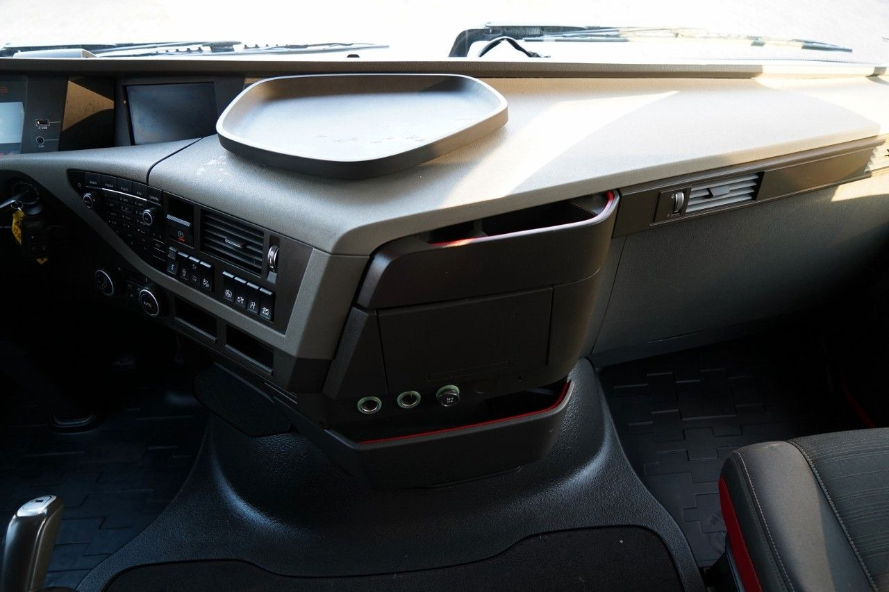 Leasing de  Volvo FH 460 / FIRANKA / 6x2 / PODNOSZONY DACH / I-PAR Volvo FH 460 / FIRANKA / 6x2 / PODNOSZONY DACH / I-PAR: foto 16 Leasing de  Volvo FH 460 / FIRANKA / 6x2 / PODNOSZONY DACH / I-PAR Volvo FH 460 / FIRANKA / 6x2 / PODNOSZONY DACH / I-PAR: foto 16