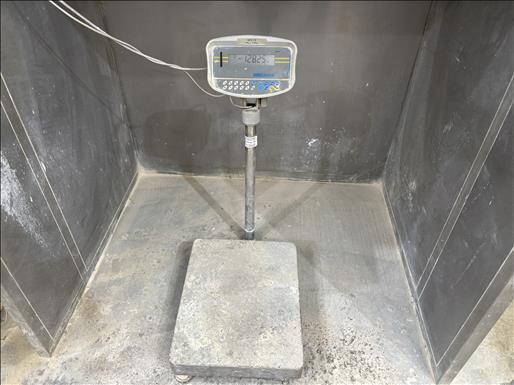 Adam GFK75 Platform scale - Maquinaria de alimentación: foto 1 Adam GFK75 Platform scale - Maquinaria de alimentación: foto 1