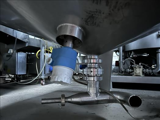 NNP 2004 5000l holding tanks - Maquinaria de alimentación: foto 4 NNP 2004 5000l holding tanks - Maquinaria de alimentación: foto 4