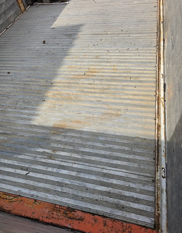 Volvo FM7 - Camión caja abierta, Camión grúa: foto 4 Volvo FM7 - Camión caja abierta, Camión grúa: foto 4