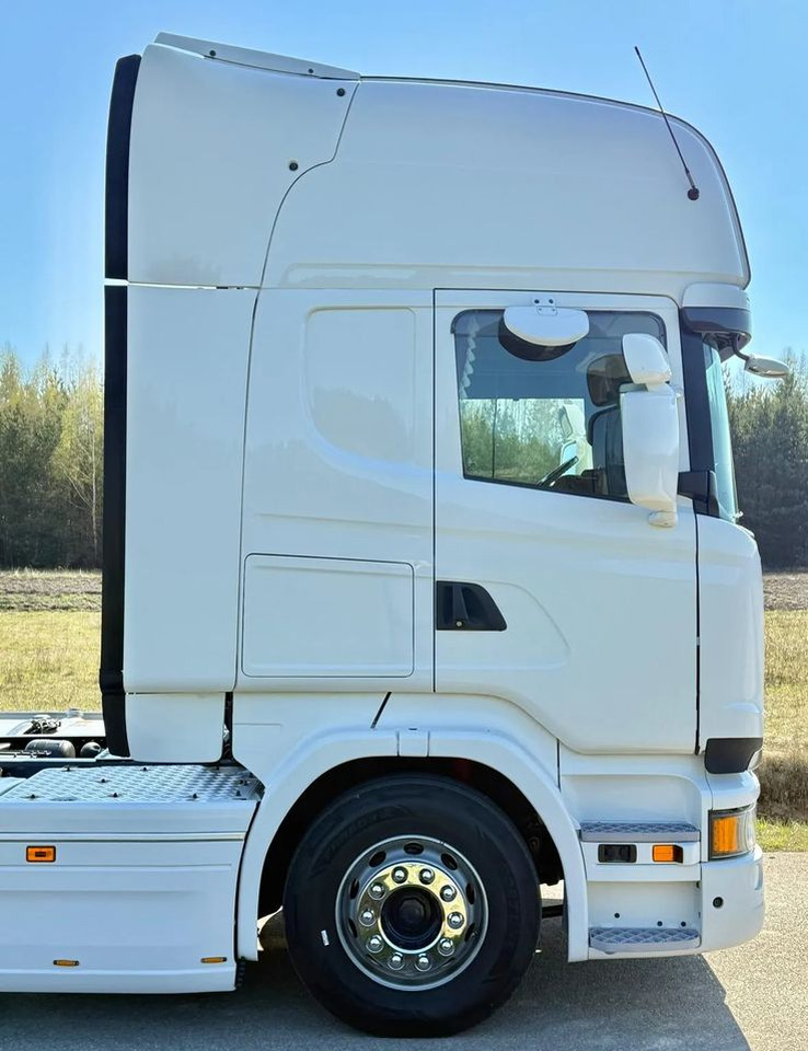 Cabeza tractora Scania R520/SERWISOWANA/SPROWADZONA/4PODUSZKI TYŁ/RETARDER/NISKI PRZEBIEG: foto 13 Cabeza tractora Scania R520/SERWISOWANA/SPROWADZONA/4PODUSZKI TYŁ/RETARDER/NISKI PRZEBIEG: foto 13