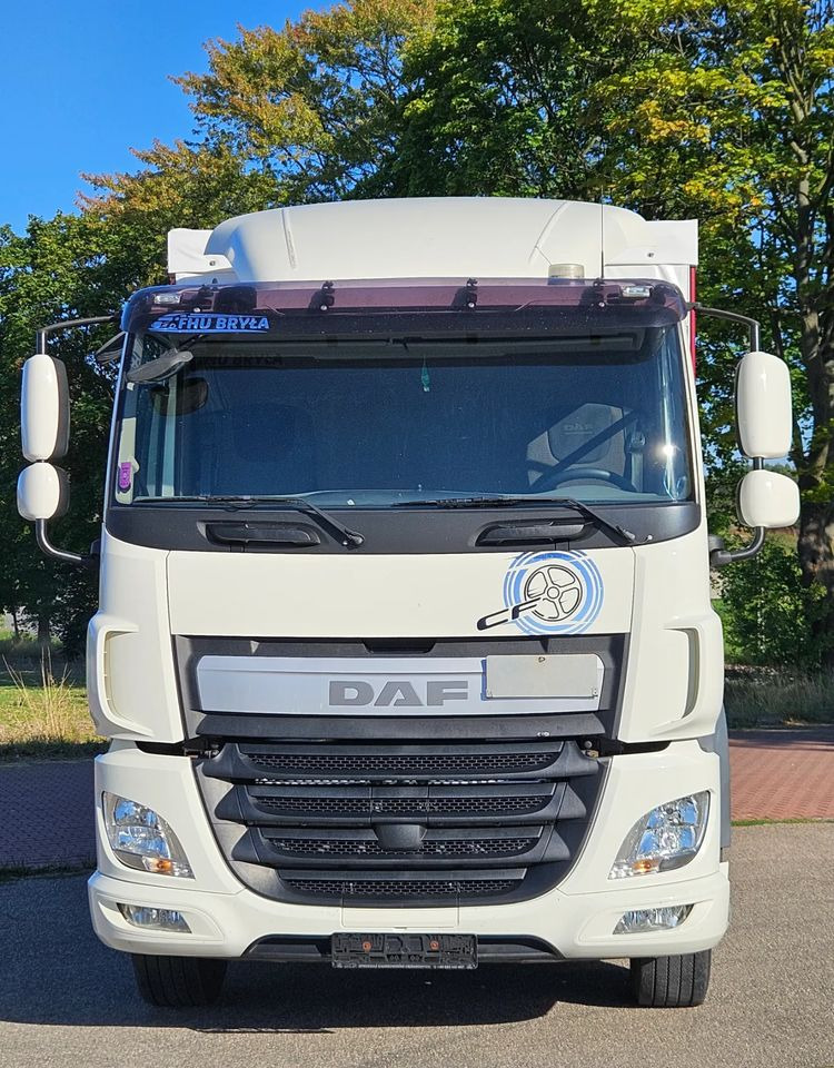 DAF CF370/410/BURTO-FIRANKA/RETARDER/WINDA/OŚ SKRĘTNA-PODNOSZONA/E6/SPROWADZONY/20PALET/BURTO-FIRANKA - Camión lona: foto 3 DAF CF370/410/BURTO-FIRANKA/RETARDER/WINDA/OŚ SKRĘTNA-PODNOSZONA/E6/SPROWADZONY/20PALET/BURTO-FIRANKA - Camión lona: foto 3