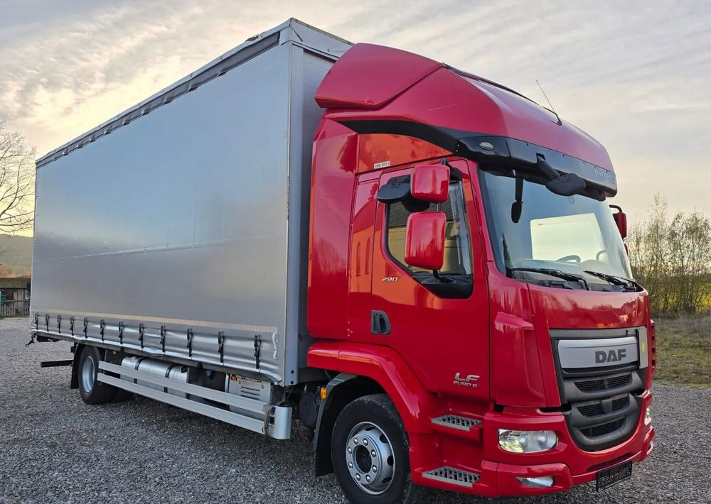 DAF LF 290 / WINDA / 16TON DMC / 3M WYSOKOŚĆ / JUMBO / FIRANKA / SYPIALKA / AUTOMAT / JEDEN WŁAŚCICIE / EURO 6 / 2017/ SPROWADZONY / 19 PALET / DUŻA ŁADOWNOŚĆ / - Camión lona: foto 1 DAF LF 290 / WINDA / 16TON DMC / 3M WYSOKOŚĆ / JUMBO / FIRANKA / SYPIALKA / AUTOMAT / JEDEN WŁAŚCICIE / EURO 6 / 2017/ SPROWADZONY / 19 PALET / DUŻA ŁADOWNOŚĆ / - Camión lona: foto 1