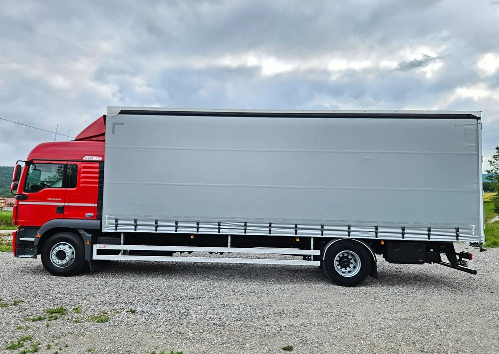 Camión lona MAN TGM 18.290/15.290/E6/21PALET/9400 ŁADOWNOŚĆ/SERWISOWANY/NISKI PRZEBIEG/WINDA/FIRANKA/SPROWADZONY/2019/NISKI PRZEBIEG/PIERWSZY WŁAŚCICIEL/: foto 12