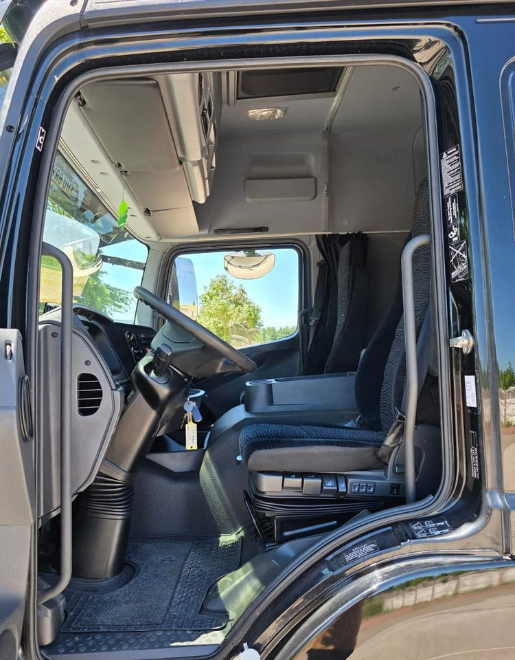 Camión frigorífico Mercedes-Benz ATEGO 1527/1530/IZOTERMA/WINDA/SPROWADZONY/E6/PIERWSZY WŁAŚCICIEL/AUTOMAT/18EURO PALET/STAN BARDZO DOBRY: foto 17