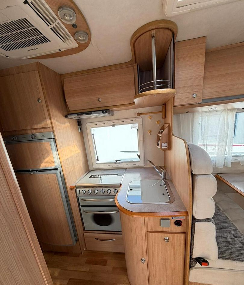 - Autocaravana: foto 5 - Autocaravana: foto 5