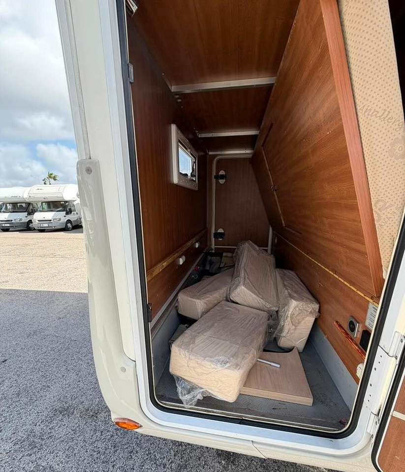 Autocaravana capuchina Rimor NEMHO 59: foto 10