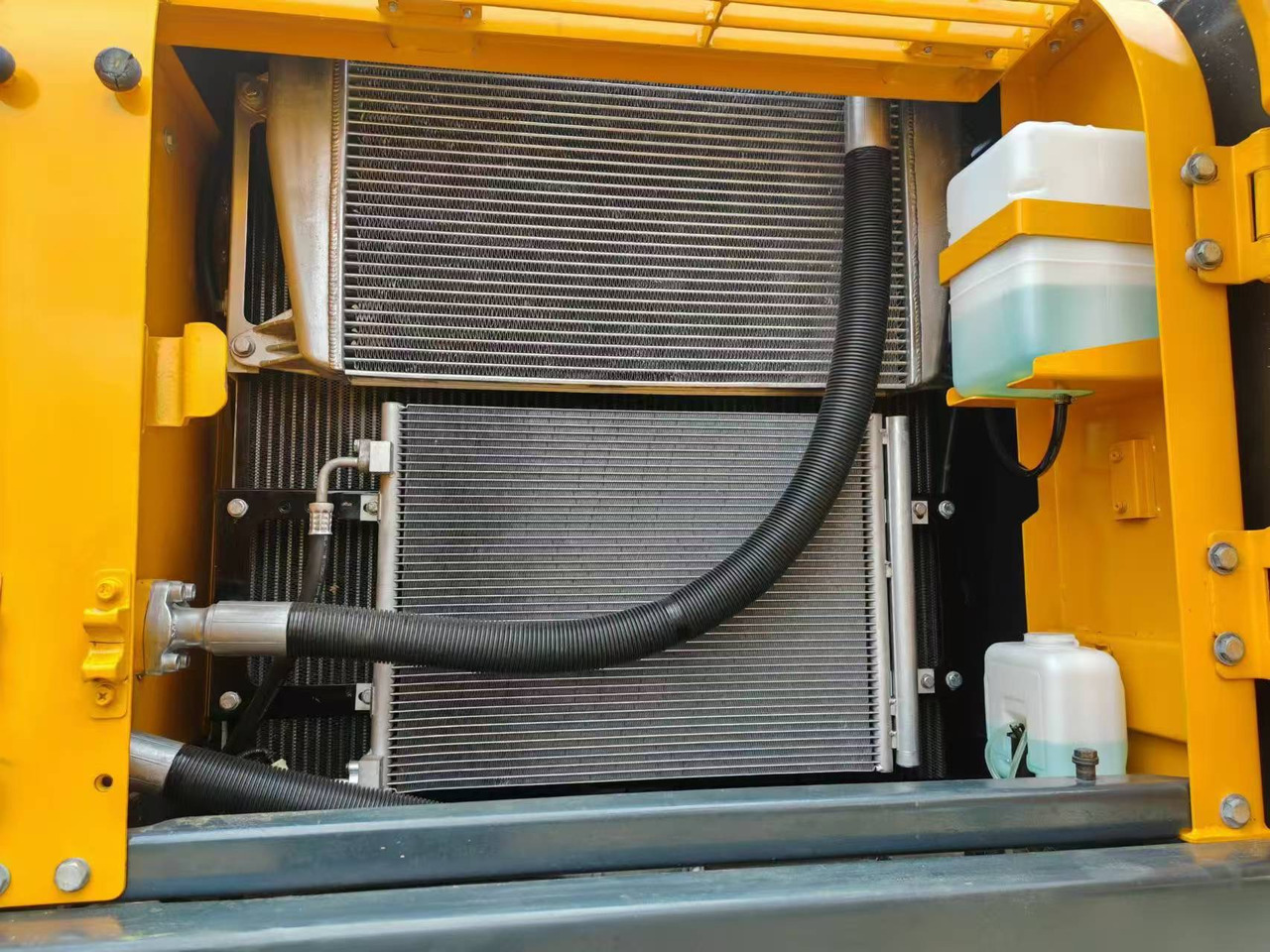 Excavadora de cadenas Hyundai Hyundai 220 LC-9 S: foto 8