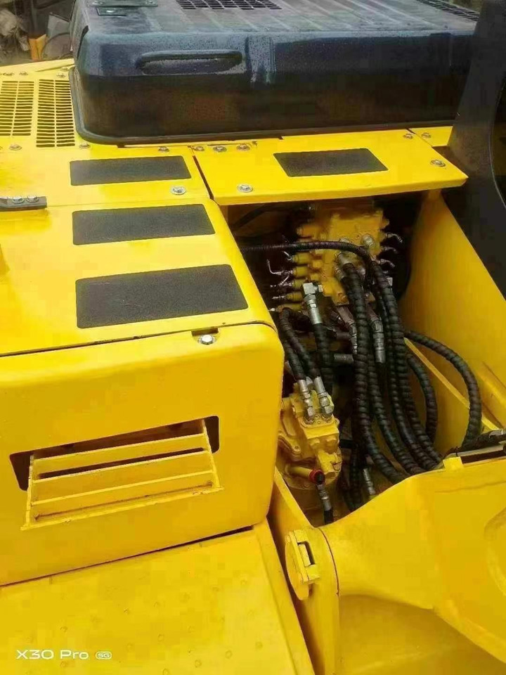 Komatsu PC 130-7 PC130 PC130-7 - Excavadora de cadenas: foto 5 Komatsu PC 130-7 PC130 PC130-7 - Excavadora de cadenas: foto 5