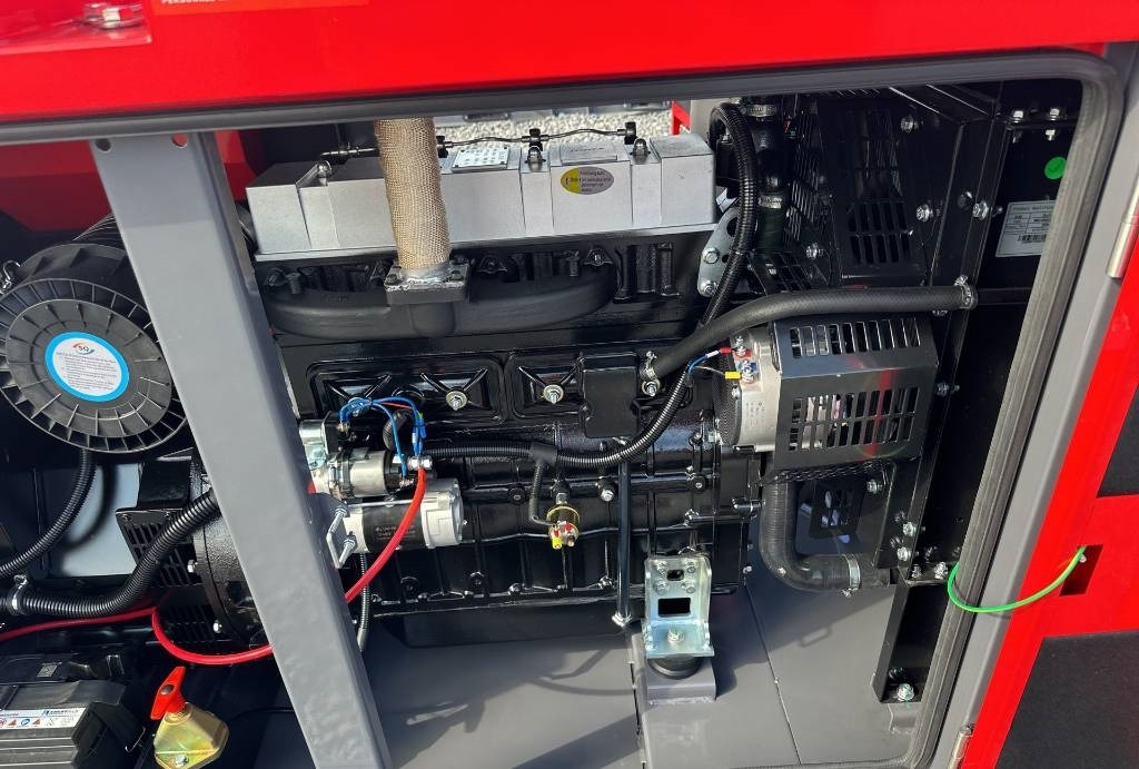 Ashita LG50 - Generador industriale: foto 4 Ashita LG50 - Generador industriale: foto 4