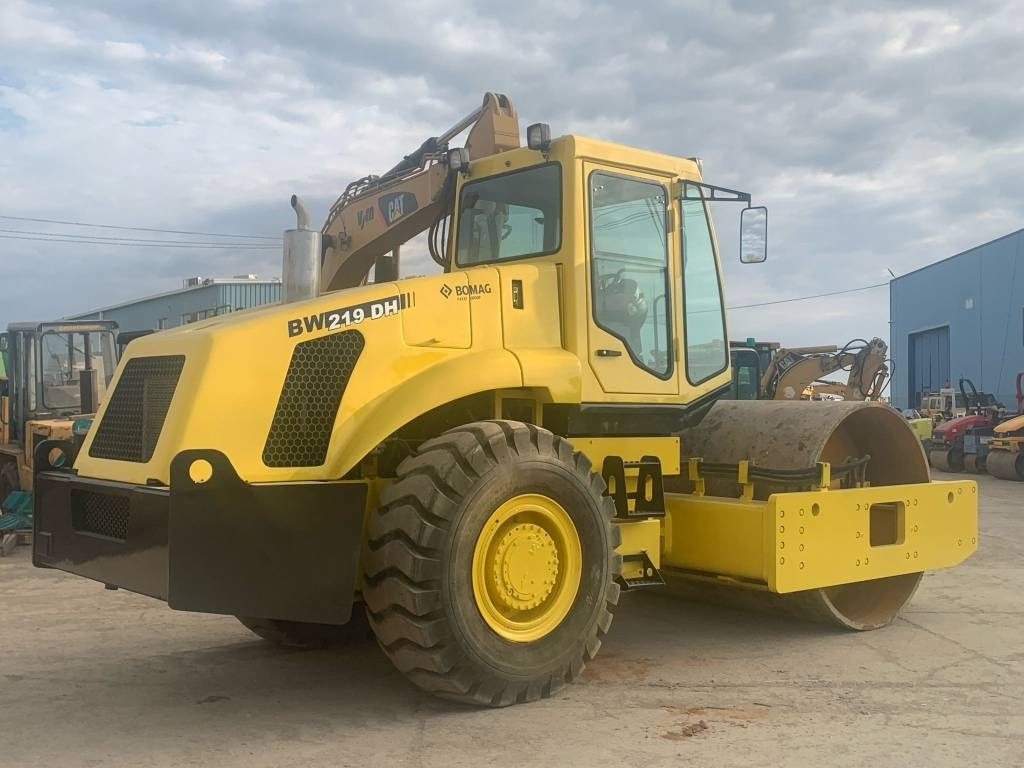 Bomag Shantui BW219DH - Compactador: foto 3 Bomag Shantui BW219DH - Compactador: foto 3