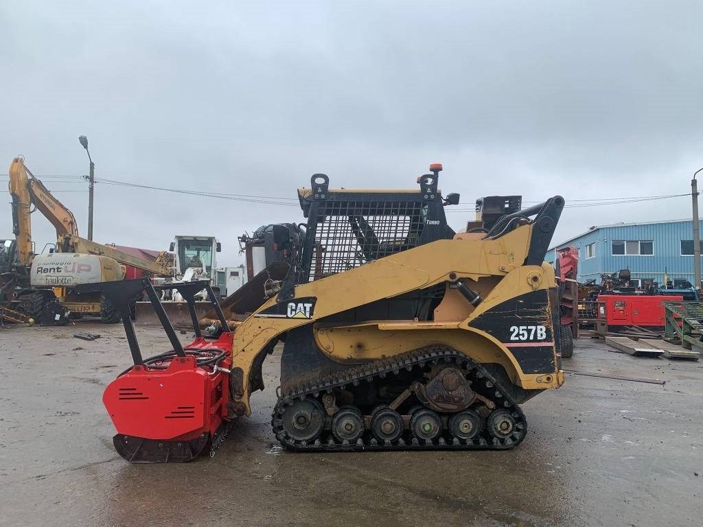 CAT 257 B - Minicargadora: foto 3 CAT 257 B - Minicargadora: foto 3