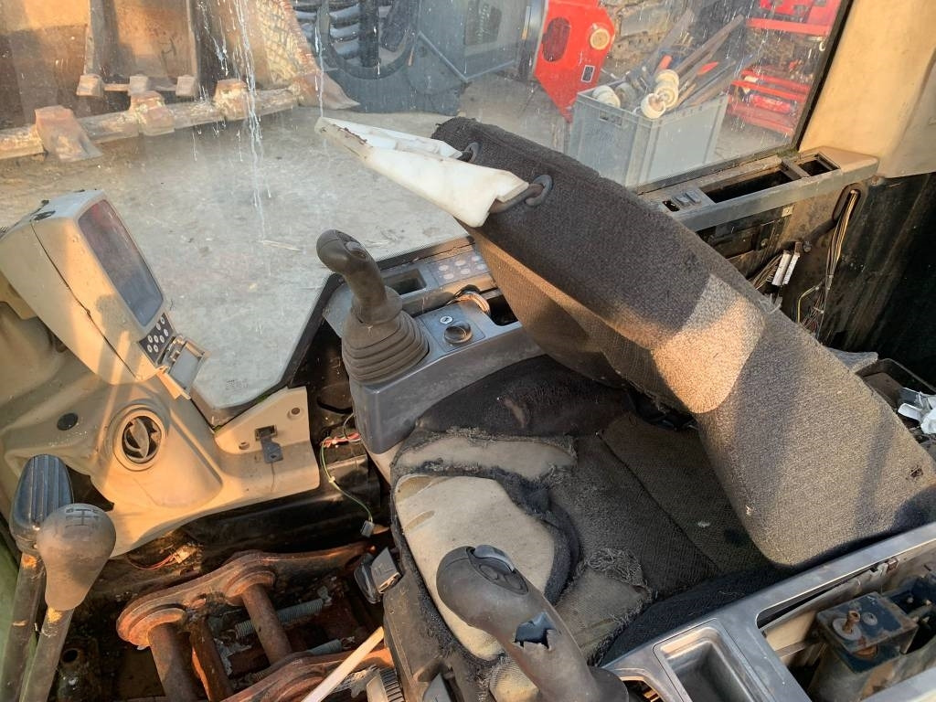 CAT 330 CL CABINE - Cabina para Maquinaria de construcción: foto 5 CAT 330 CL CABINE - Cabina para Maquinaria de construcción: foto 5