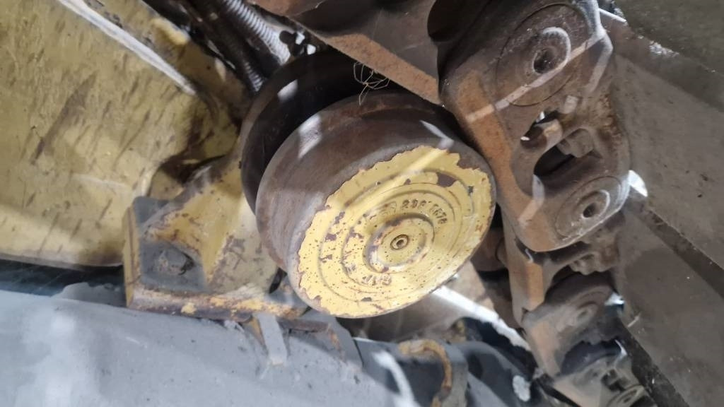 CAT D5 FOR PARTS - Bulldozer: foto 3 CAT D5 FOR PARTS - Bulldozer: foto 3