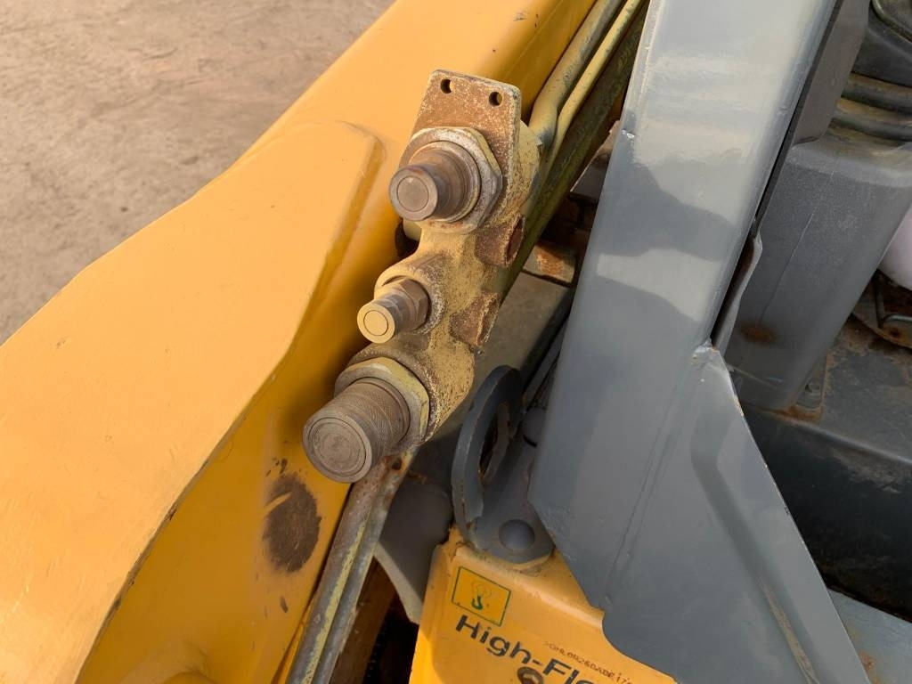 Minicargadora Gehl R 260: foto 8