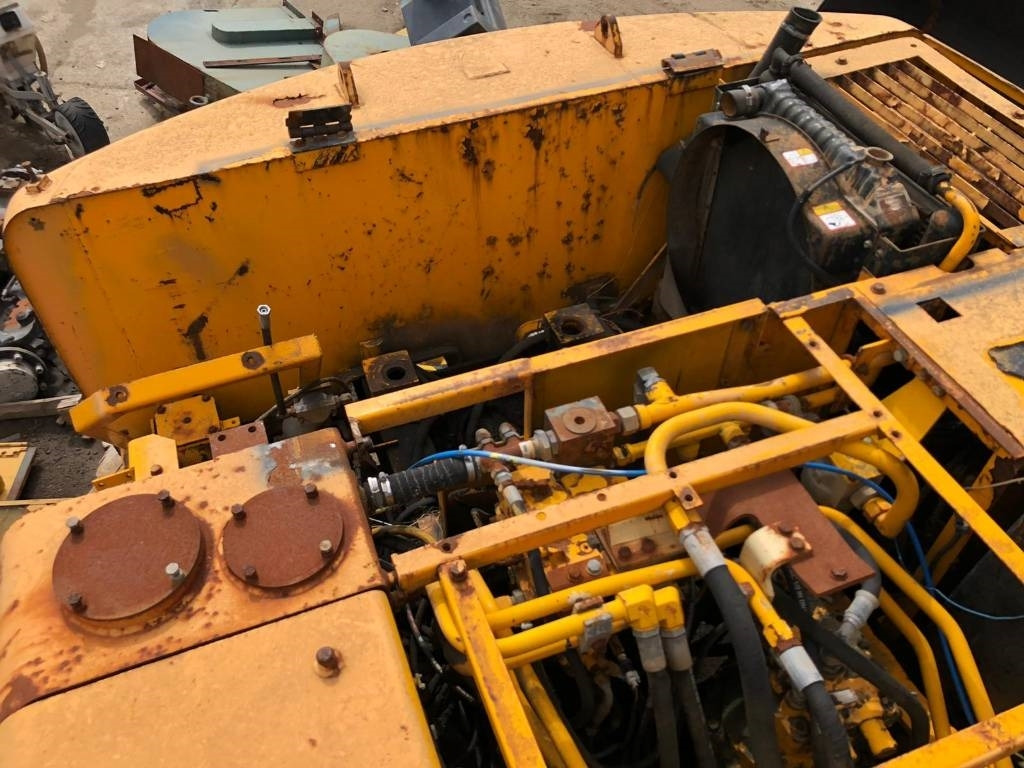 Excavadora de cadenas JCB JS 103 FOR PARTS: foto 9 Excavadora de cadenas JCB JS 103 FOR PARTS: foto 9