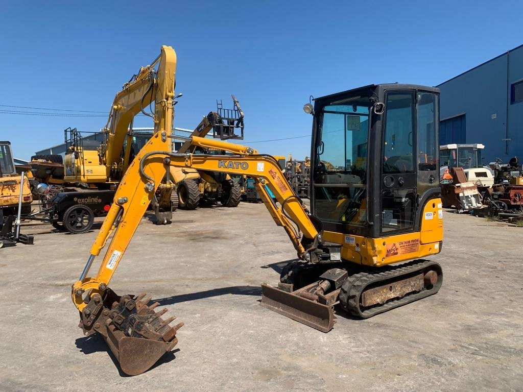 Kato 19VXE - Miniexcavadora: foto 1 Kato 19VXE - Miniexcavadora: foto 1