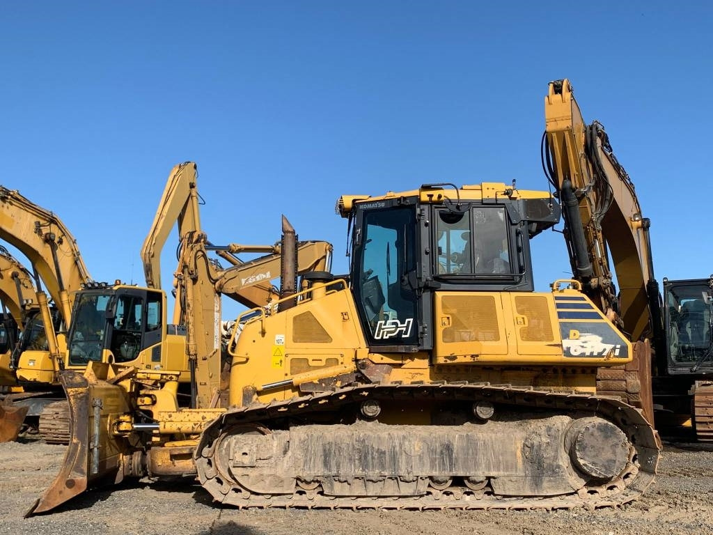 Komatsu D 61 PXI-23+Topcon 3D GPS - Bulldozer: foto 2 Komatsu D 61 PXI-23+Topcon 3D GPS - Bulldozer: foto 2