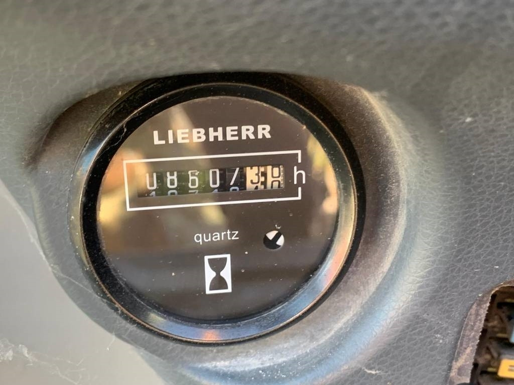 Excavadora de ruedas Liebherr A 312: foto 10