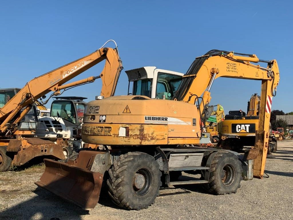 Excavadora de ruedas Liebherr A 312: foto 7