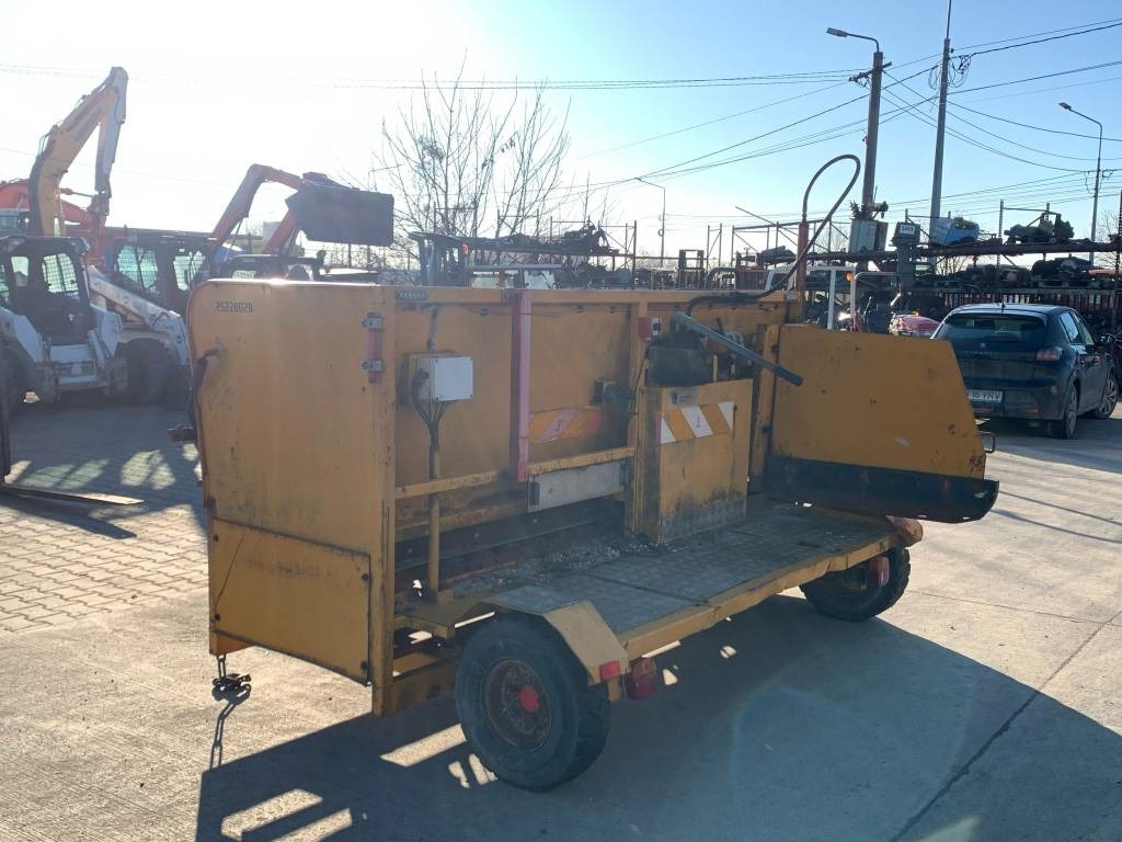 BM Brande RBU2550H - Maquinaria de construcción: foto 5 BM Brande RBU2550H - Maquinaria de construcción: foto 5