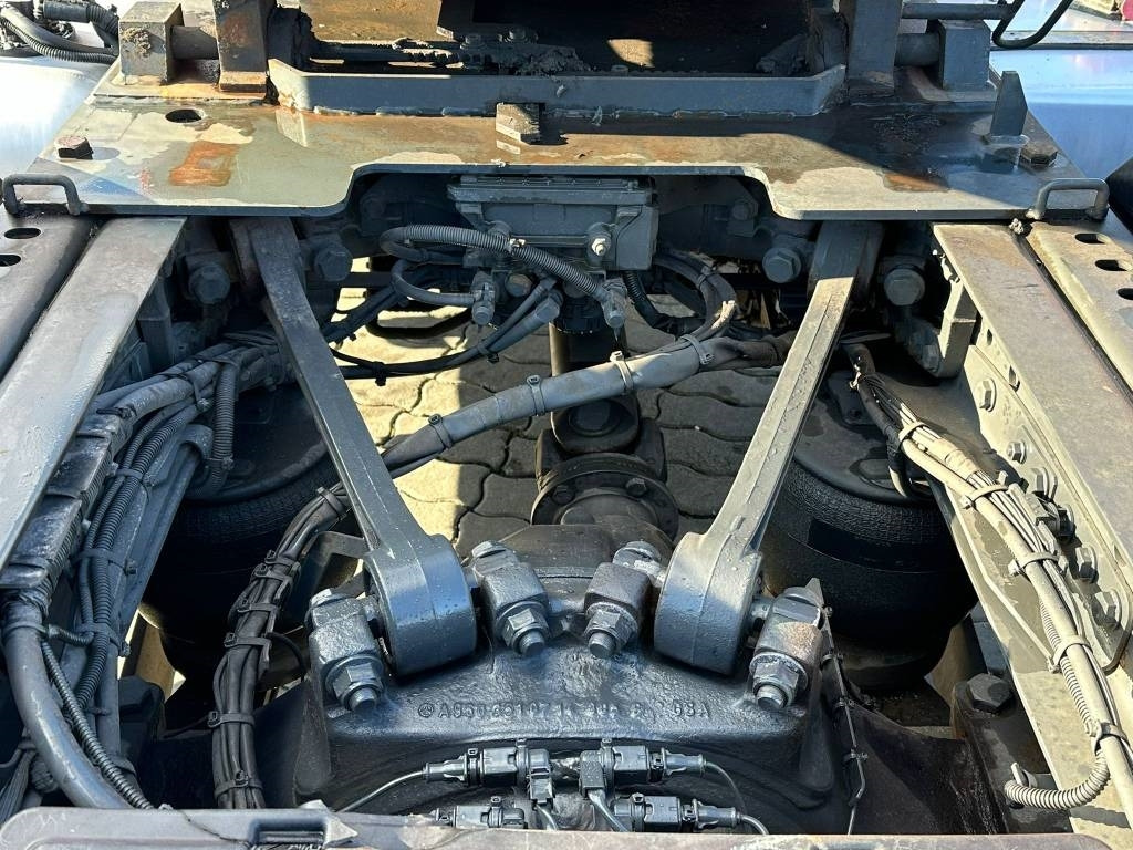 Camión caja cerrada Mercedes-Benz Actros 963-4-A: foto 12