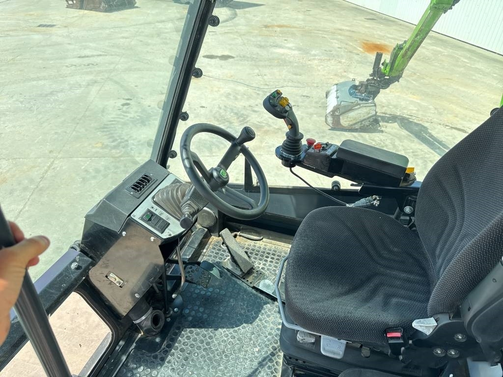 Merlo MM 150 VR - Tractor forestal: foto 5 Merlo MM 150 VR - Tractor forestal: foto 5