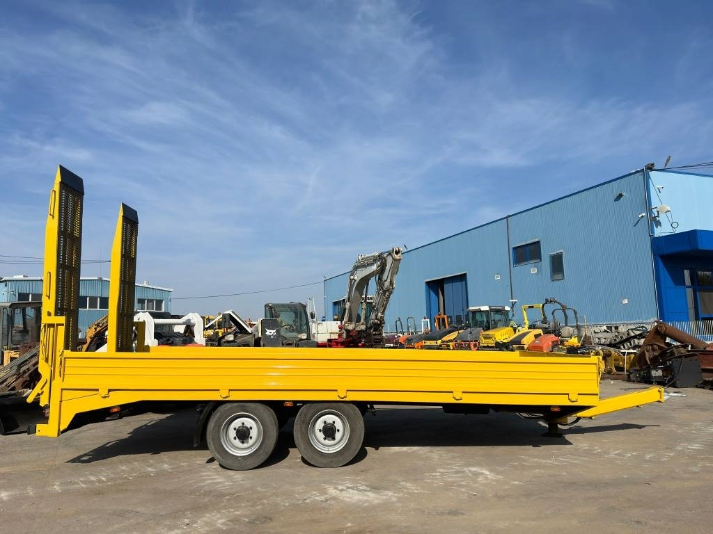 Müller-Mitteltal ZV2 - Remolque caja cerrada: foto 2 Müller-Mitteltal ZV2 - Remolque caja cerrada: foto 2