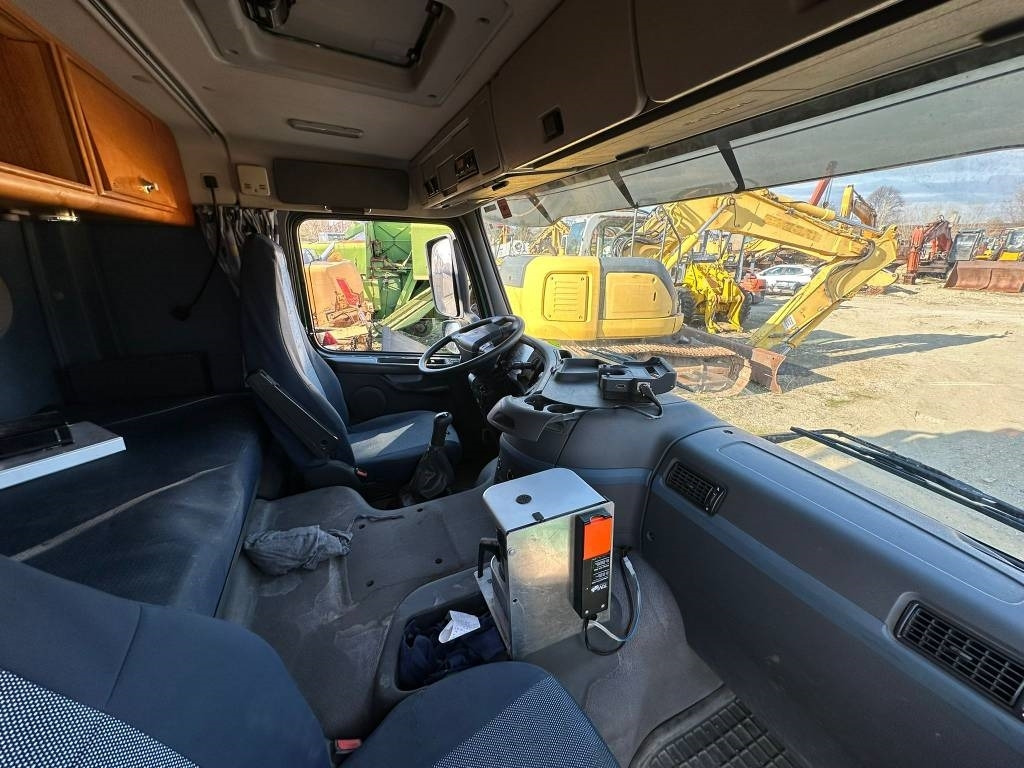 Bomba de hormigón Volvo FM 480: foto 9 Bomba de hormigón Volvo FM 480: foto 9