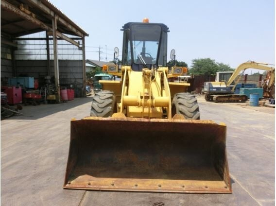 Komatsu wa100-1 - Cargadora de ruedas: foto 4 Komatsu wa100-1 - Cargadora de ruedas: foto 4