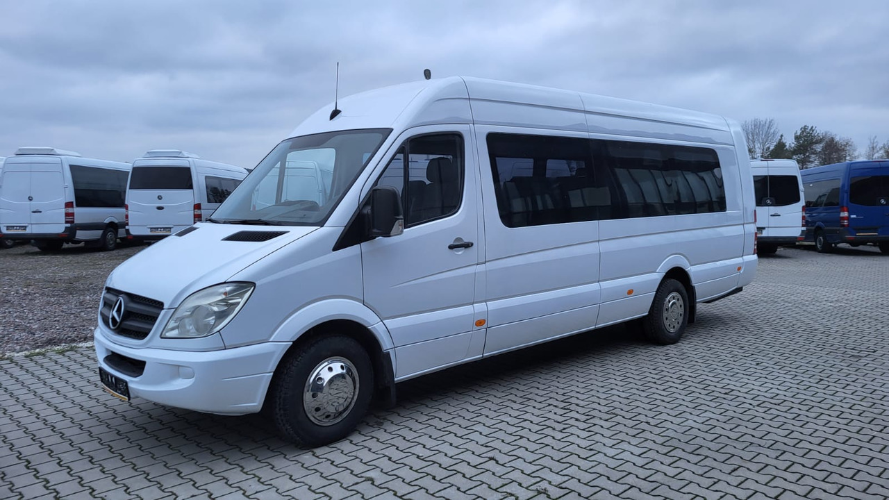 Mercedes-Benz Sprinter 519 CDI - 24 places + 4 standing - Autobús suburbano: foto 1 Mercedes-Benz Sprinter 519 CDI - 24 places + 4 standing - Autobús suburbano: foto 1