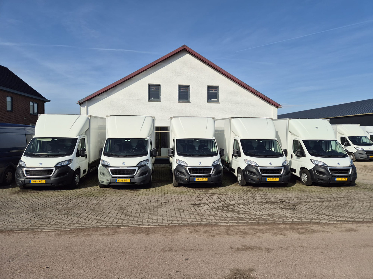 Peugeot Boxer HDI 160PK EURO 6 Koelwagen Bj10-2018 BROKEN ENGINE - Furgoneta frigorifica: foto 1 Peugeot Boxer HDI 160PK EURO 6 Koelwagen Bj10-2018 BROKEN ENGINE - Furgoneta frigorifica: foto 1
