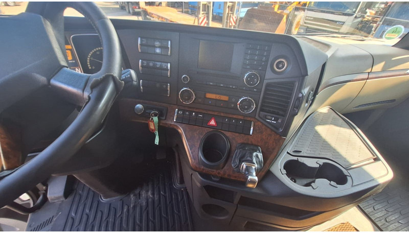 Cabeza tractora Mercedes-Benz 1851Actros 4 2-Achser SZM: foto 6