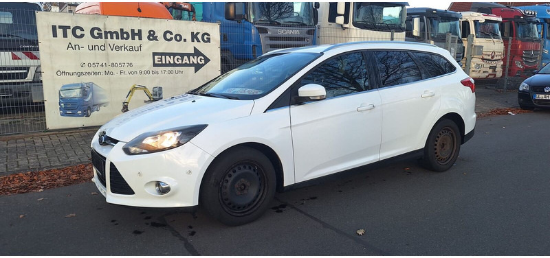 Ford Focus - Coche: foto 2 Ford Focus - Coche: foto 2