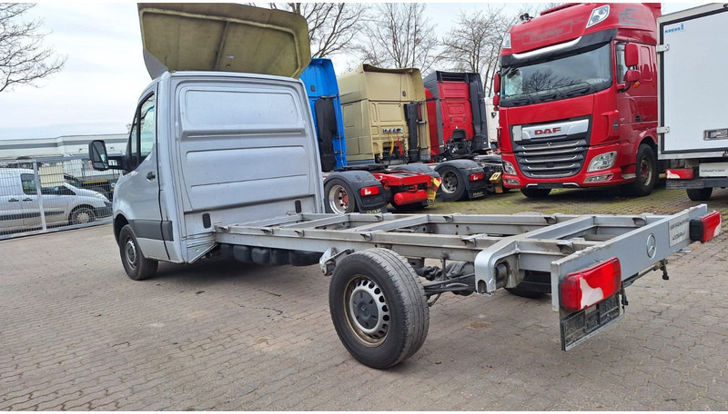 Mercedes-Benz Fahrgestell 316 - Furgoneta: foto 5 Mercedes-Benz Fahrgestell 316 - Furgoneta: foto 5