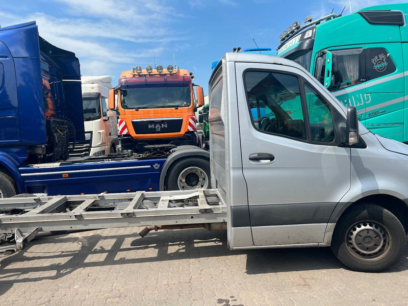 Mercedes-Benz Sprinter III 314 cdi Fahrgestell Klima Vollaust - Furgoneta: foto 4 Mercedes-Benz Sprinter III 314 cdi Fahrgestell Klima Vollaust - Furgoneta: foto 4