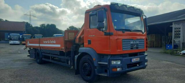 MAN TG-M18.280PS Hiab 111B-2 mit Funk - Camión caja abierta, Camión grúa: foto 2 MAN TG-M18.280PS Hiab 111B-2 mit Funk - Camión caja abierta, Camión grúa: foto 2