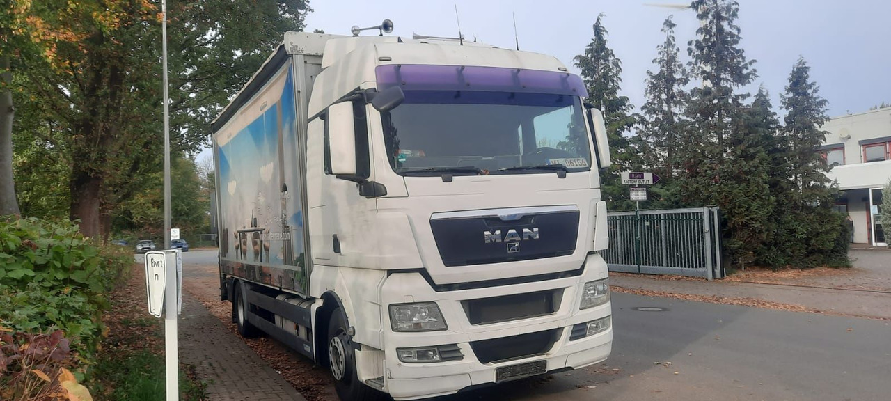 MAN TGX 18.360PS 4x2 G.Haus Kran+Funk - Camión caja abierta, Camión grúa: foto 2 MAN TGX 18.360PS 4x2 G.Haus Kran+Funk - Camión caja abierta, Camión grúa: foto 2