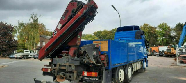 Mercedes-Benz 2544 Pritsche mit Kran Hiab XS am Heck - Camión caja abierta, Camión grúa: foto 4 Mercedes-Benz 2544 Pritsche mit Kran Hiab XS am Heck - Camión caja abierta, Camión grúa: foto 4