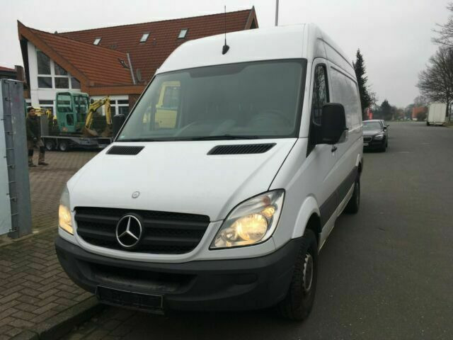 Mercedes-Benz 300-serie 313 cdi Sprinter German Truck - Furgón: foto 2 Mercedes-Benz 300-serie 313 cdi Sprinter German Truck - Furgón: foto 2