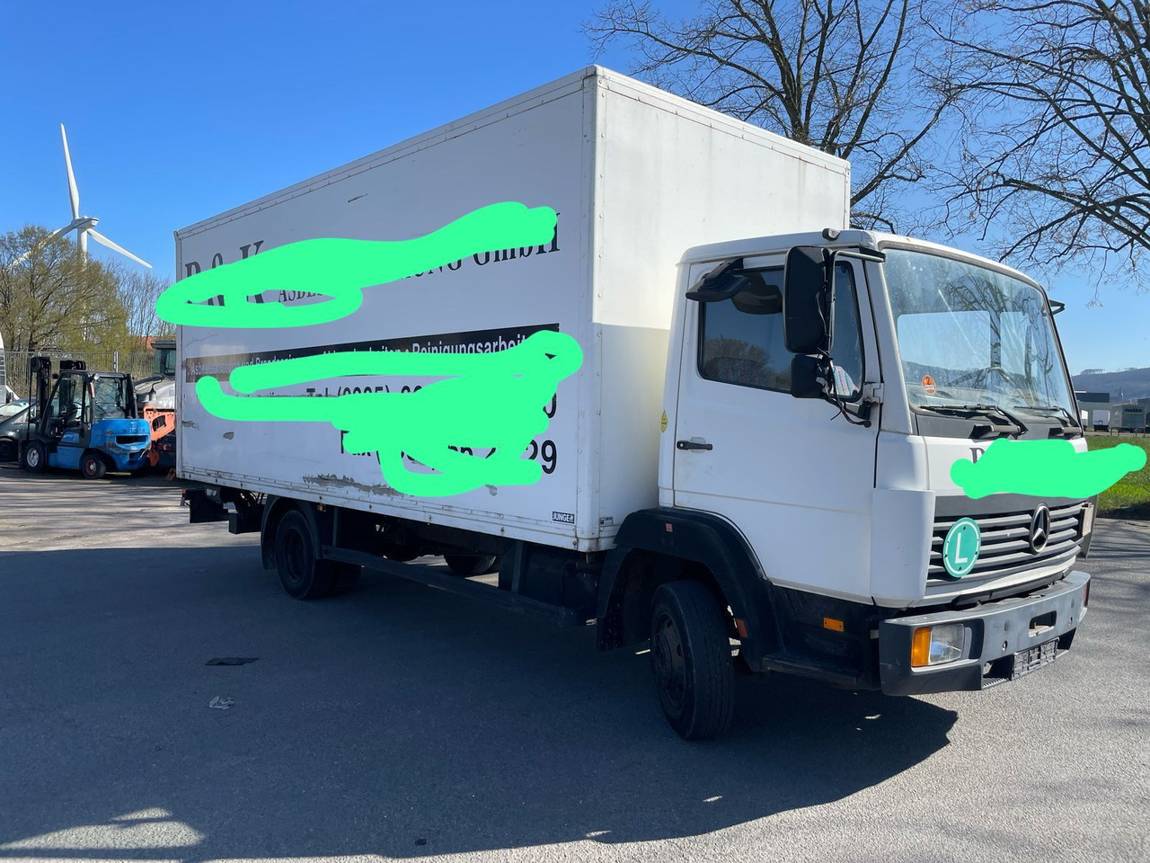 Mercedes-Benz 811 Koffer Blatt/Blatt Gefedert - Furgoneta caja cerrada: foto 2 Mercedes-Benz 811 Koffer Blatt/Blatt Gefedert - Furgoneta caja cerrada: foto 2