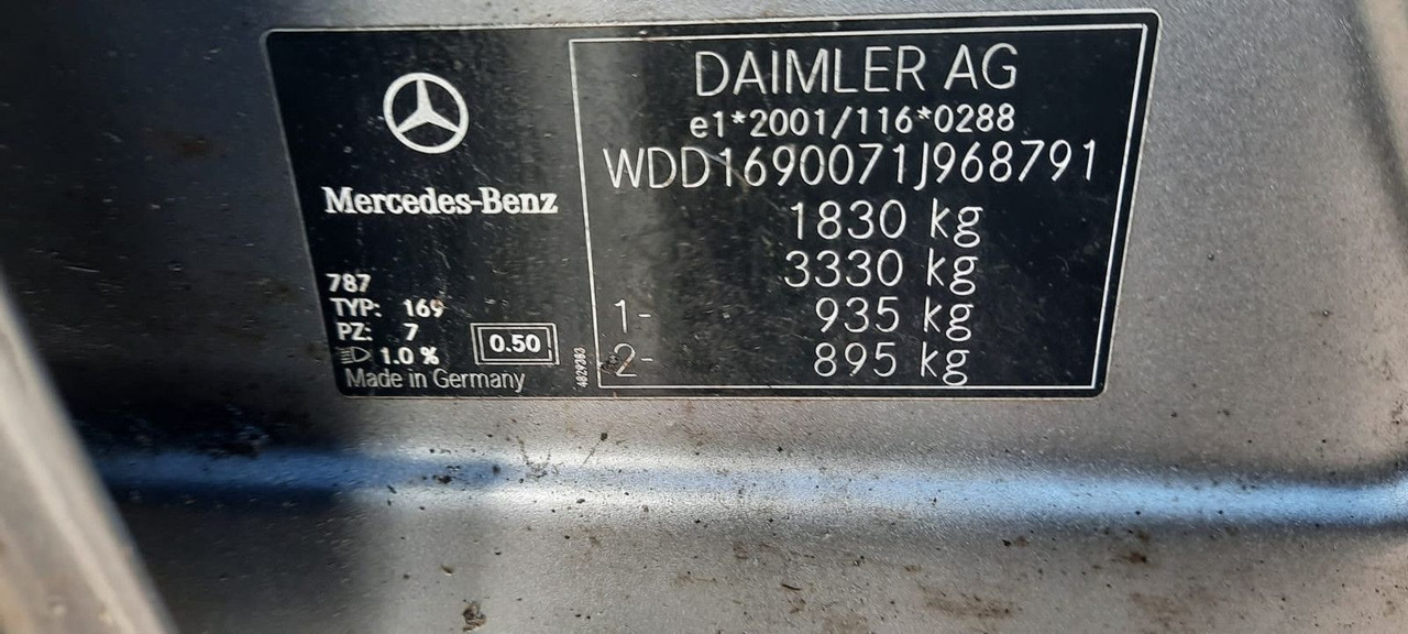 Mercedes-Benz A 180 A 180 CDI AVANTGARDE - Sedan: foto 4 Mercedes-Benz A 180 A 180 CDI AVANTGARDE - Sedan: foto 4