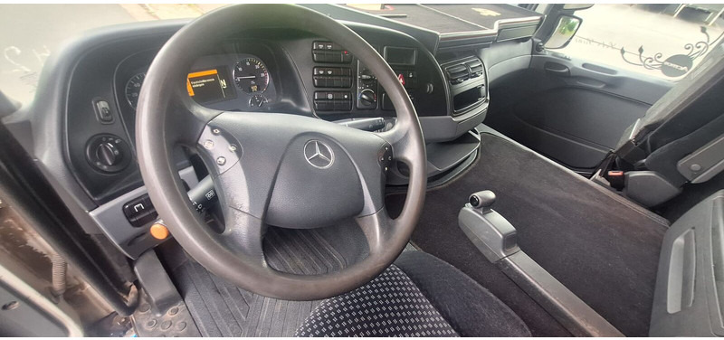 Camión volquete Mercedes-Benz Actros 2646: foto 8