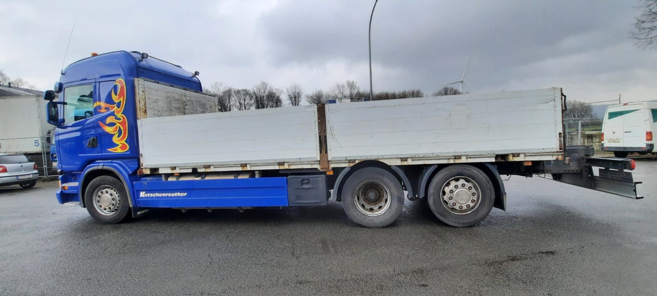 Scania G440 Pritsche 6x2 Kran am Heck vor. - Camión caja abierta, Camión grúa: foto 5 Scania G440 Pritsche 6x2 Kran am Heck vor. - Camión caja abierta, Camión grúa: foto 5
