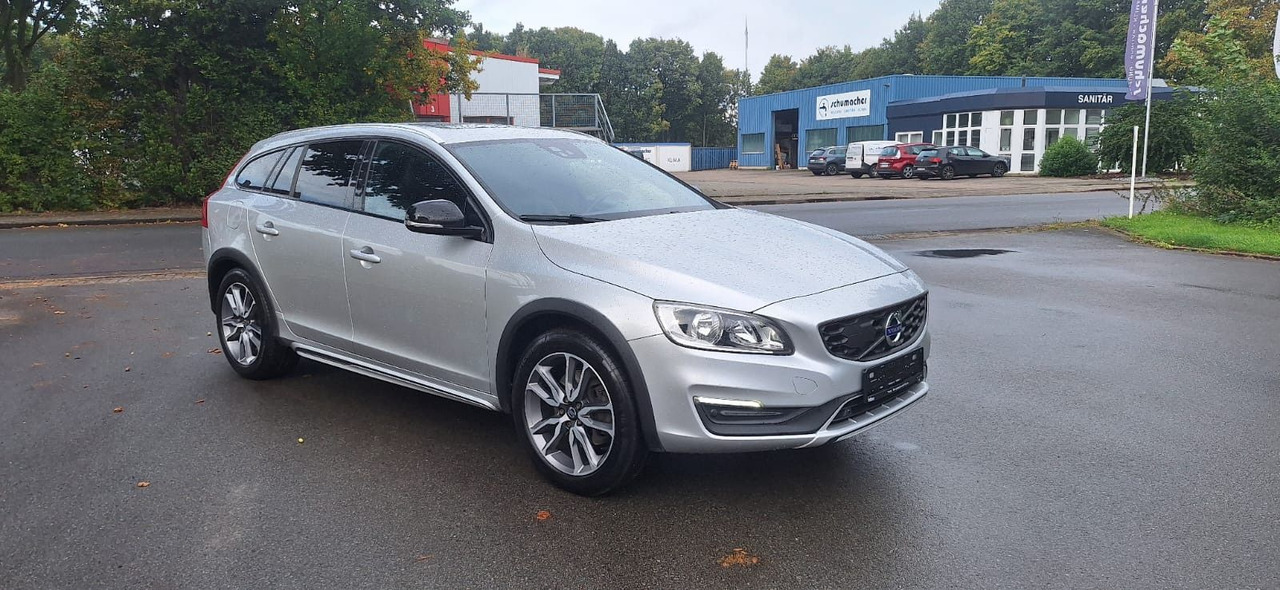 Volvo V60 Cross Country Summum AWD - Coche: foto 1 Volvo V60 Cross Country Summum AWD - Coche: foto 1